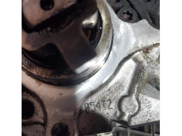 bontott FORD KUGA Nagynyomású Szivattyú