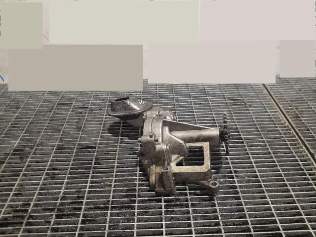 bontott FORD KUGA Olajszivattyú