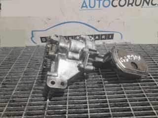 bontott FORD KUGA Olajszivattyú