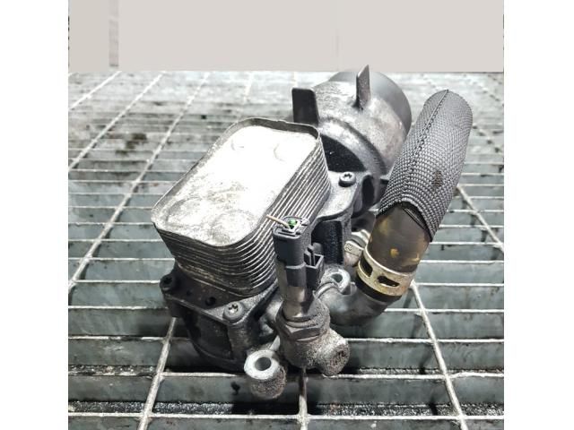 bontott FORD KUGA Olajszűrő Ház