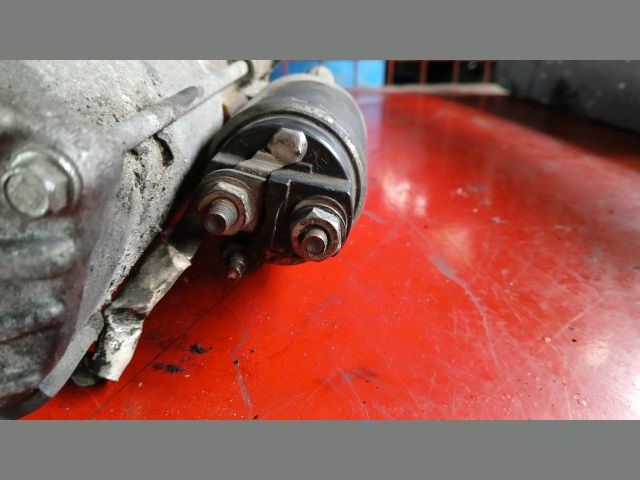 bontott FORD KUGA Önindító