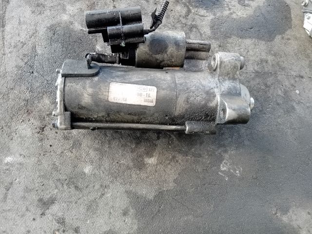 bontott FORD KUGA Önindító