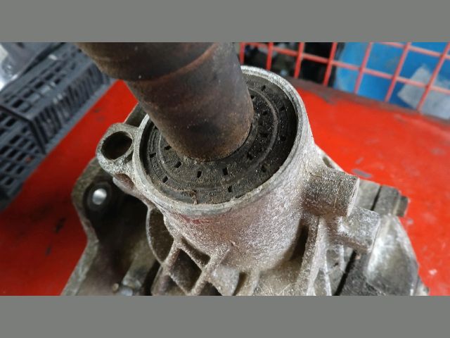 bontott FORD KUGA Osztómű