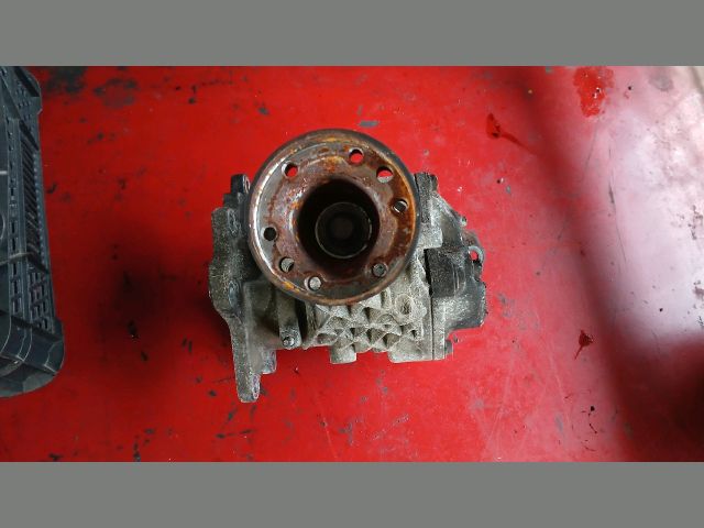 bontott FORD KUGA Osztómű