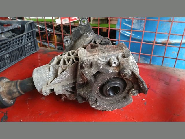 bontott FORD KUGA Osztómű