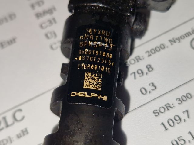 bontott FORD KUGA Porlasztó (1 db)