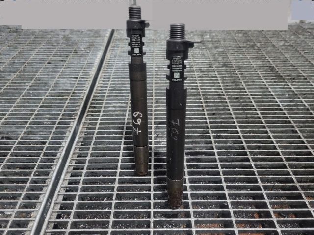 bontott FORD KUGA Porlasztó (1 db)