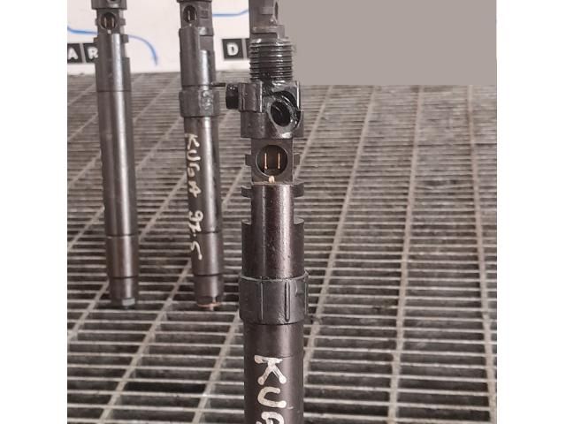 bontott FORD KUGA Porlasztó (1 db)