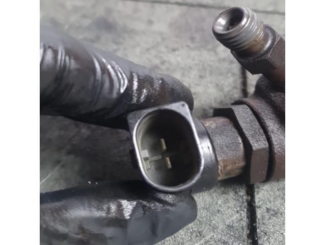 bontott FORD KUGA Porlasztó (1 db)