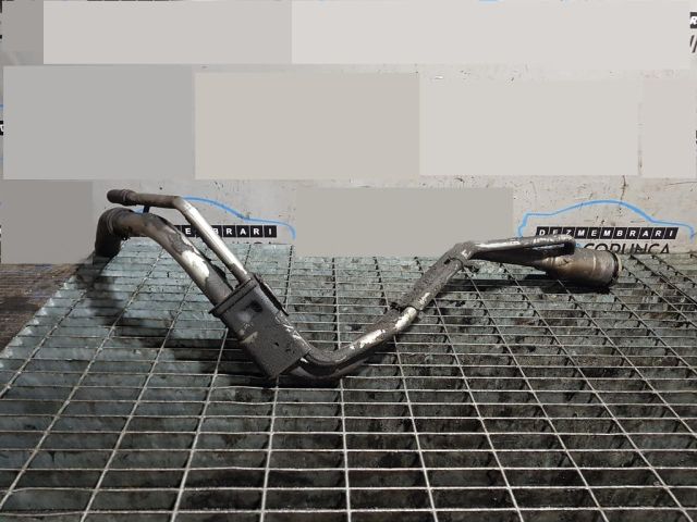 bontott FORD KUGA Tankbetöltő Cső (Fém)