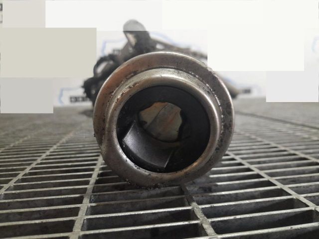 bontott FORD KUGA Tankbetöltő Cső (Fém)