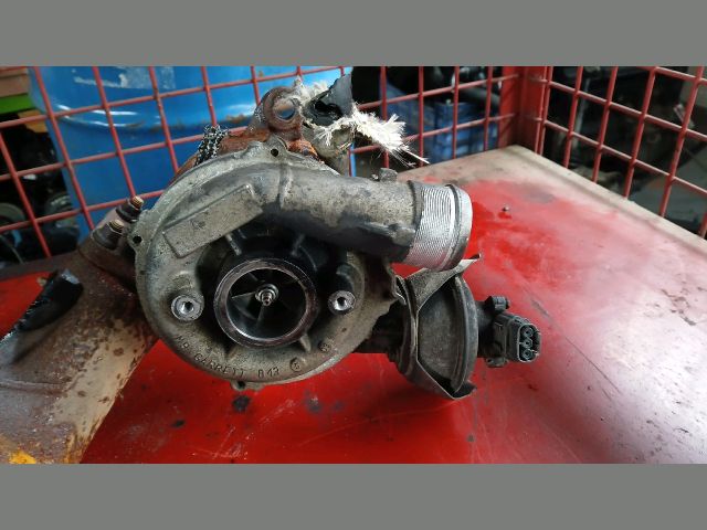 bontott FORD KUGA Turbó