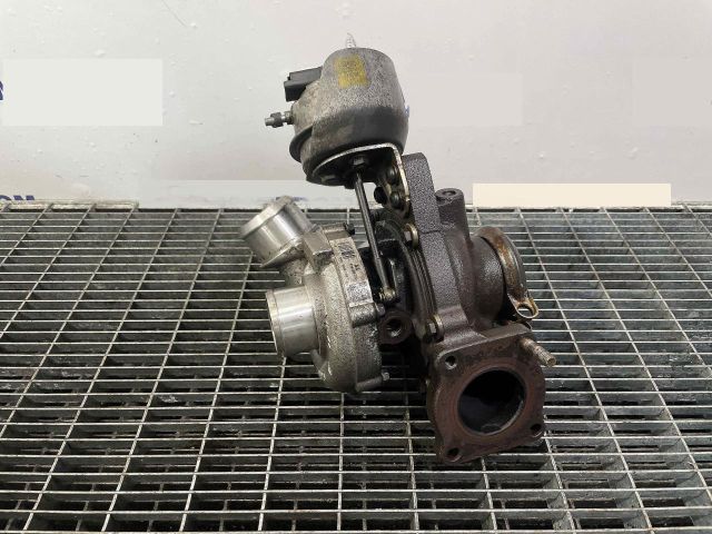 bontott FORD KUGA Turbó