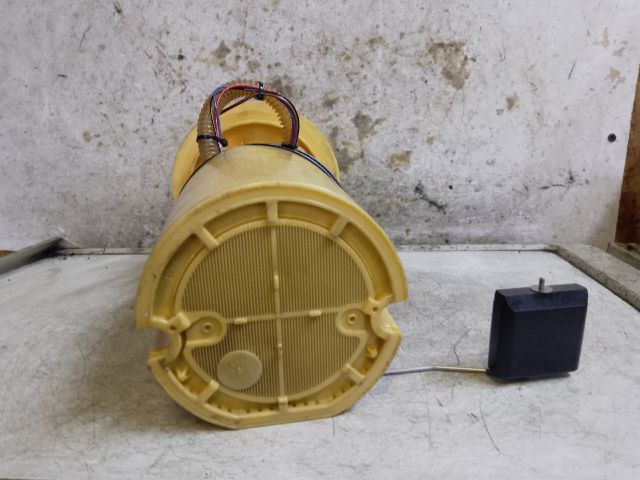 bontott FORD KUGA Üzemanyag Szivattyú