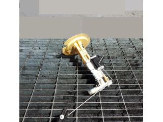 bontott FORD KUGA Üzemanyagszint Jeladó