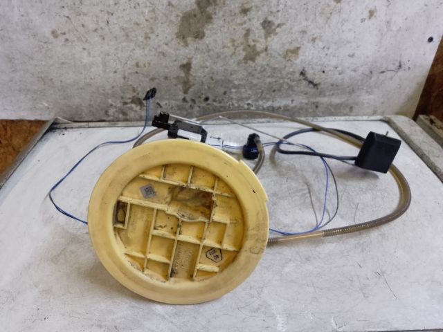 bontott FORD KUGA Üzemanyagszint Jeladó