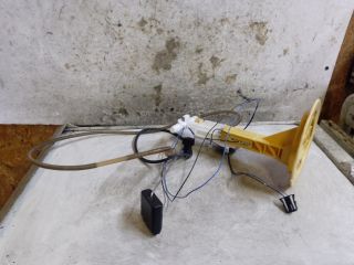 bontott FORD KUGA Üzemanyagszint Jeladó