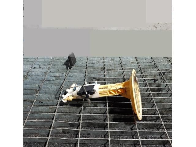 bontott FORD KUGA Üzemanyagszint Jeladó