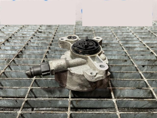 bontott FORD KUGA Vákumpumpa