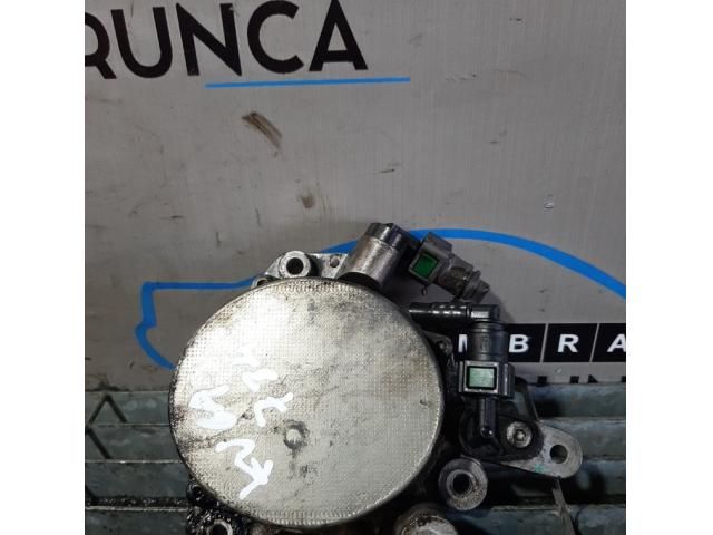 bontott FORD KUGA Vákumpumpa