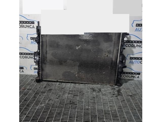 bontott FORD KUGA Vízhűtő Radiátor (Klímás)