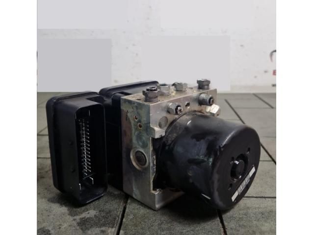 bontott FORD KUGA ABS Kocka