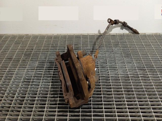 bontott FORD KUGA Bal első Féknyereg Munkahengerrel