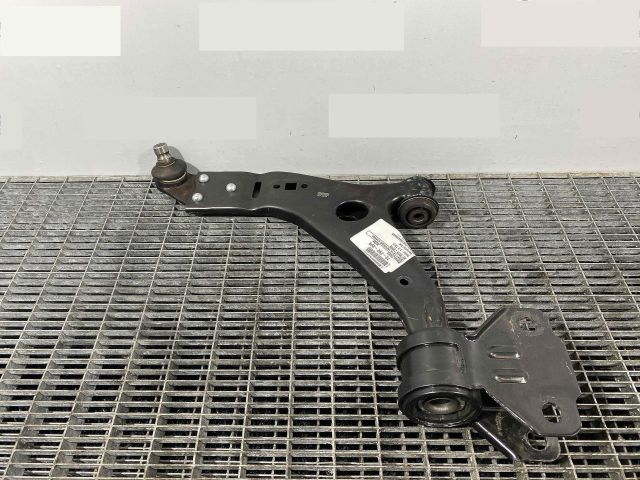 bontott FORD KUGA Bal első Lengőkar