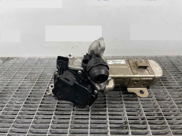 bontott FORD KUGA EGR Hűtő Cső