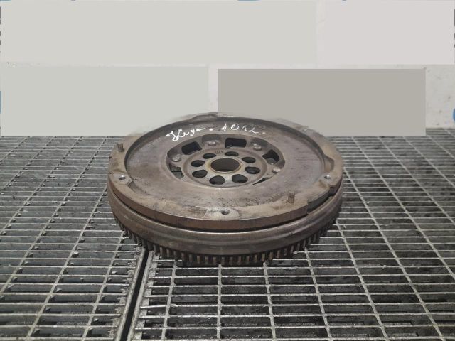 bontott FORD KUGA Fogaskoszorú