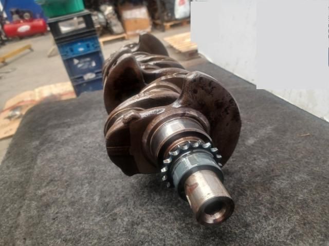 bontott FORD KUGA Főtengely (Magában)