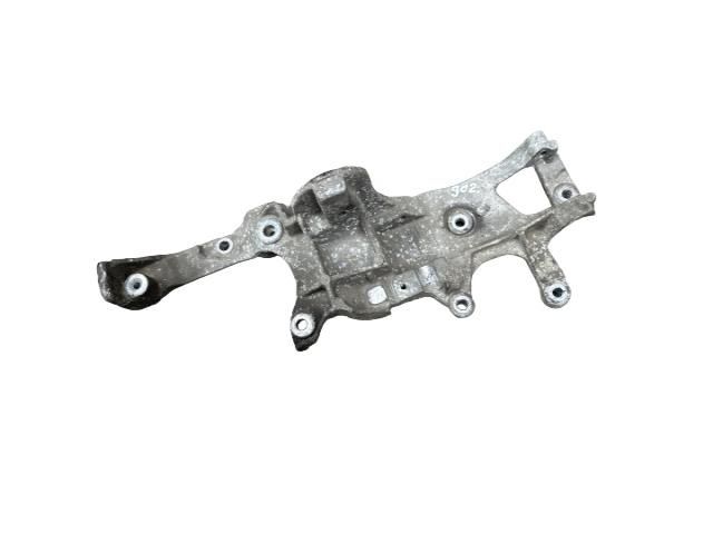 bontott FORD KUGA Generátor Tartó Bak