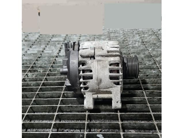 bontott FORD KUGA Generátor