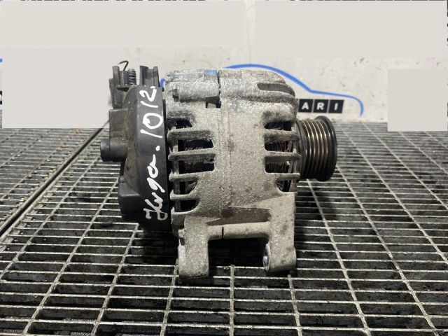 bontott FORD KUGA Generátor