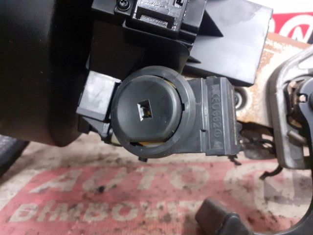 bontott FORD KUGA Gyújtáskapcsoló