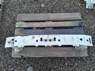 bontott FORD KUGA Homlokfal (Üres lemez)