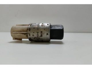 bontott FORD KUGA Jeladó (Magában)