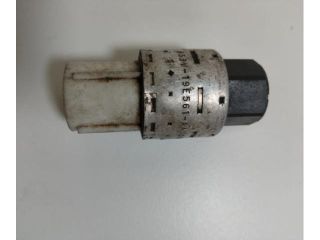 bontott FORD KUGA Jeladó (Magában)