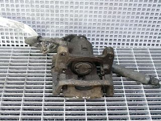 bontott FORD KUGA Jobb hátsó Féknyereg Munkahengerrel