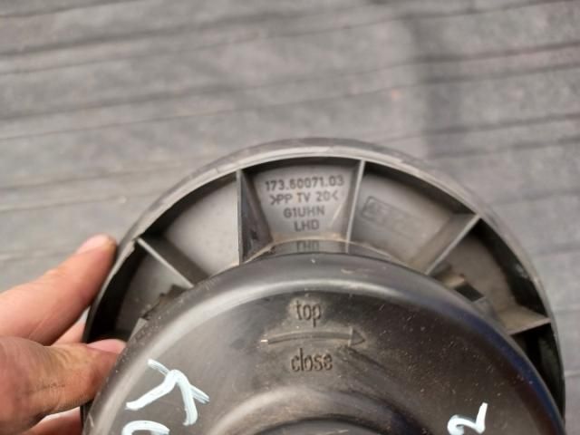 bontott FORD KUGA Klímahűtő Ventilátor