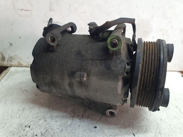 bontott FORD KUGA Klímakompresszor