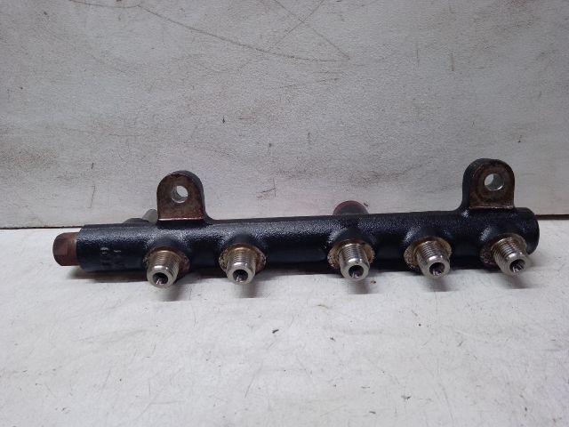 bontott FORD KUGA Közösnyomócső