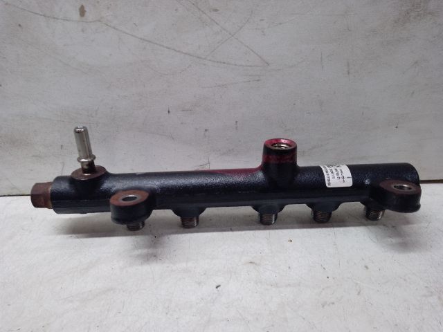 bontott FORD KUGA Közösnyomócső