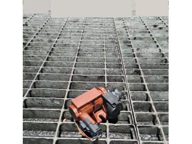 bontott FORD KUGA Lefújószelep