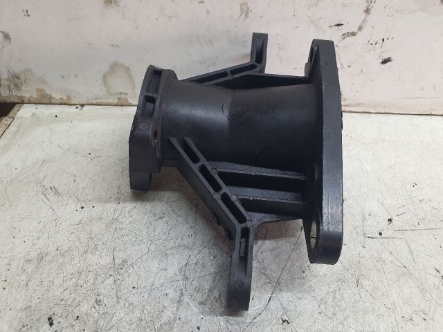 bontott FORD KUGA Légbeömlő Cső