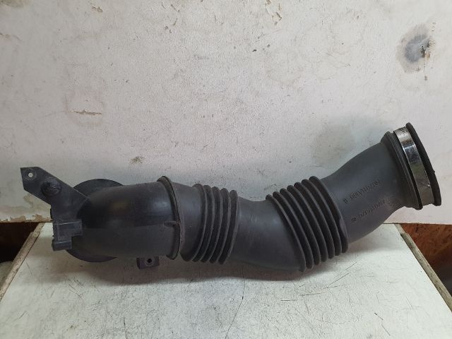 bontott FORD KUGA Légbeömlő Cső