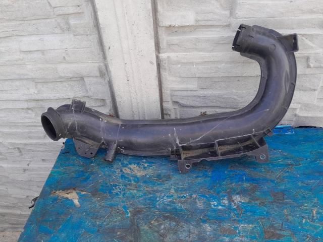 bontott FORD KUGA Légbeömlő Cső