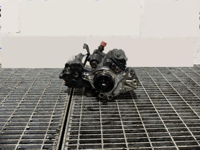 bontott FORD KUGA Nagynyomású Szivattyú