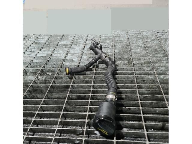 bontott FORD KUGA Nívópálca