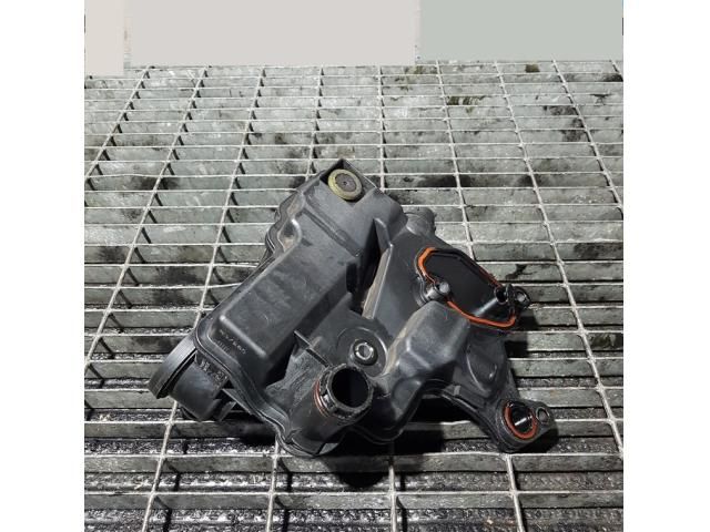 bontott FORD KUGA Olajszűrő Ház